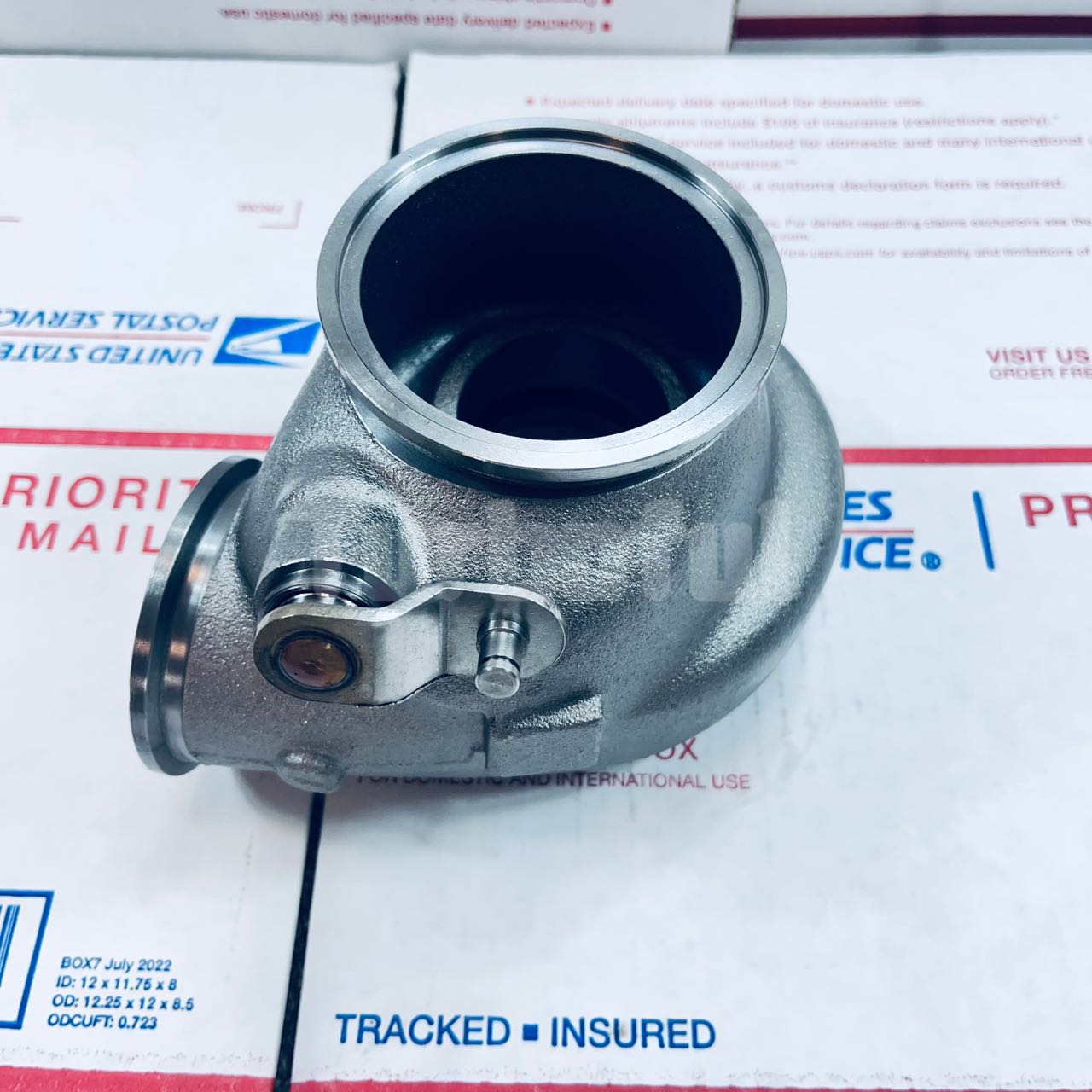 W/wastegate G25-660 A/R 0.72 V-Band Cast Iron Turbine Housing Standard Rotation