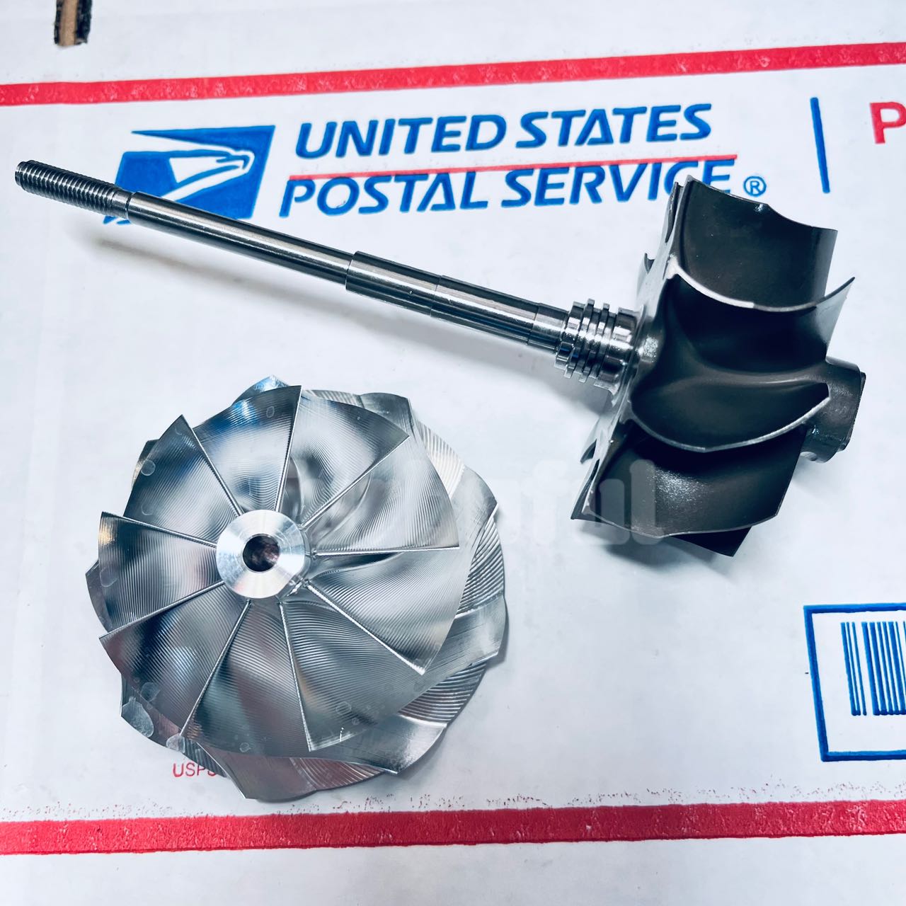 Shaft Rotor Turbine Shaft Wheel Compressor Wheel G35-1050 Standard Rotation