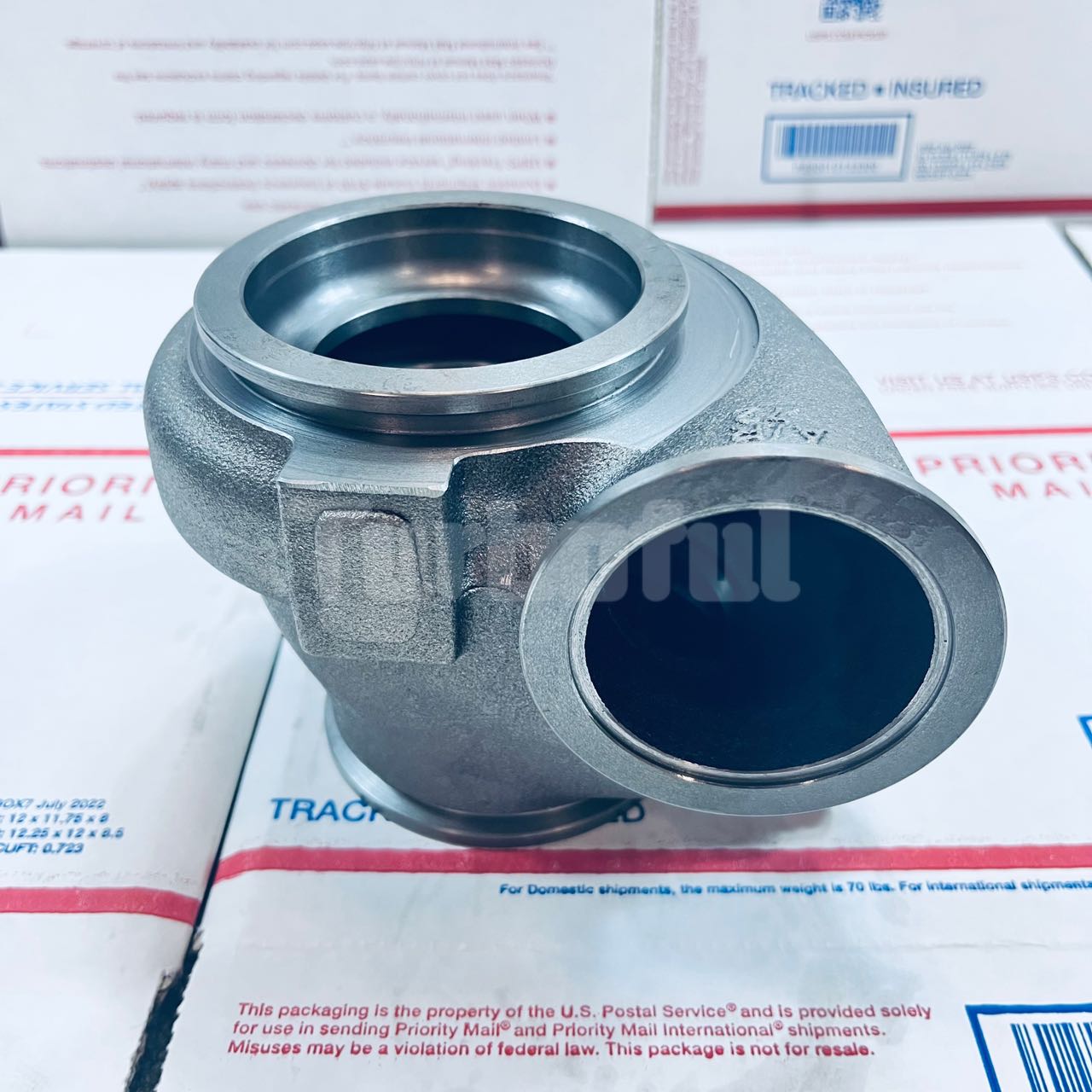 W/wastegate G25-660 A/R 0.72 V-Band Cast Iron Turbine Housing Reverse Rotation
