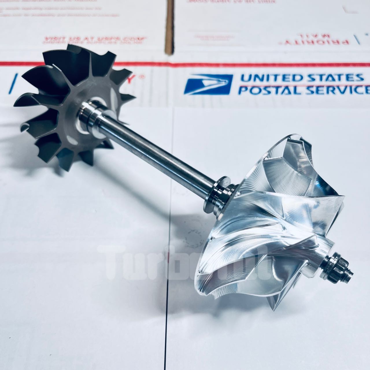 Turbine rotor assembly shaft and wheel 4045933 HE431V for 03-14 CUMMINS 5352911