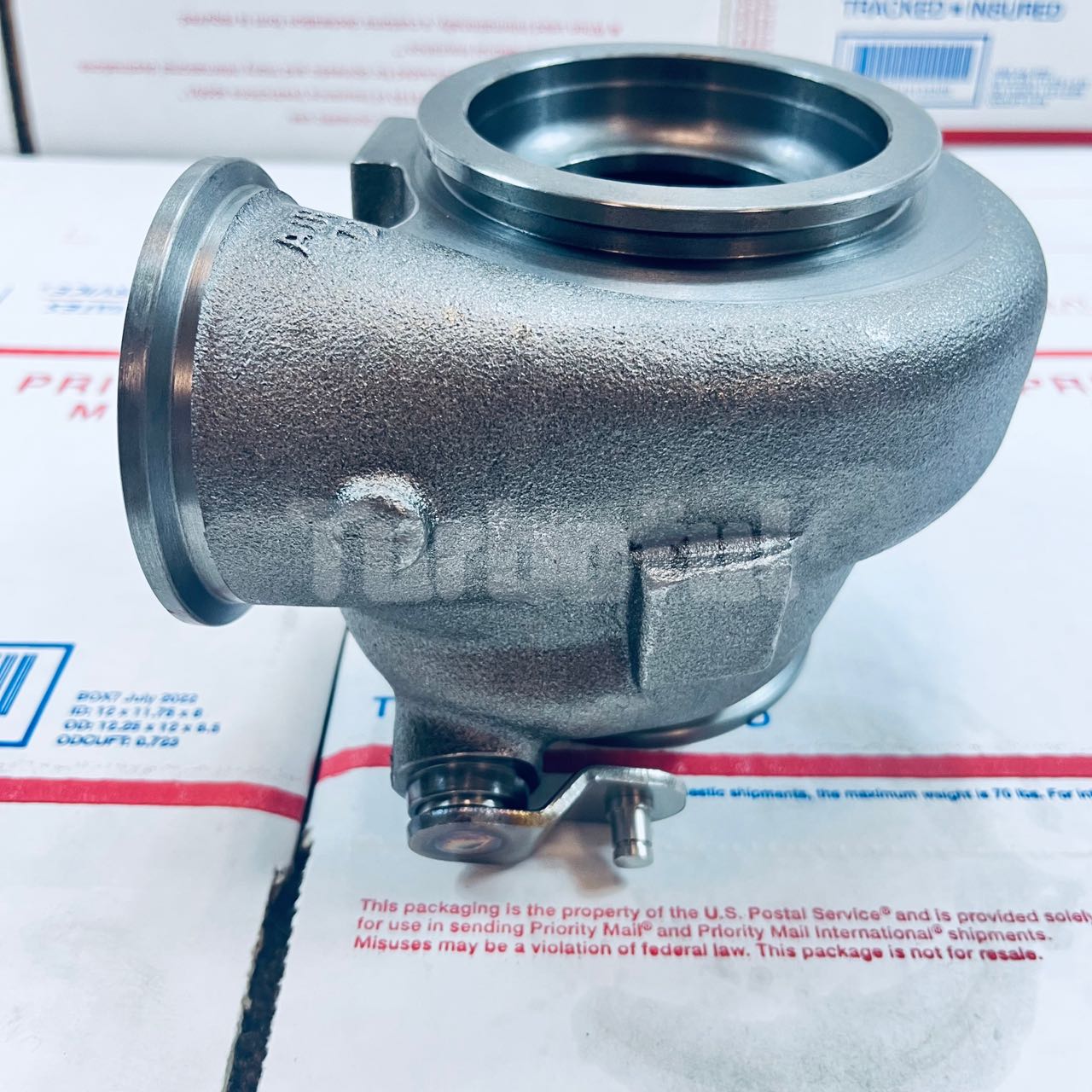 W/wastegate G25660 A/R 0.72 VBand Cast Iron Turbine Housing Reverse