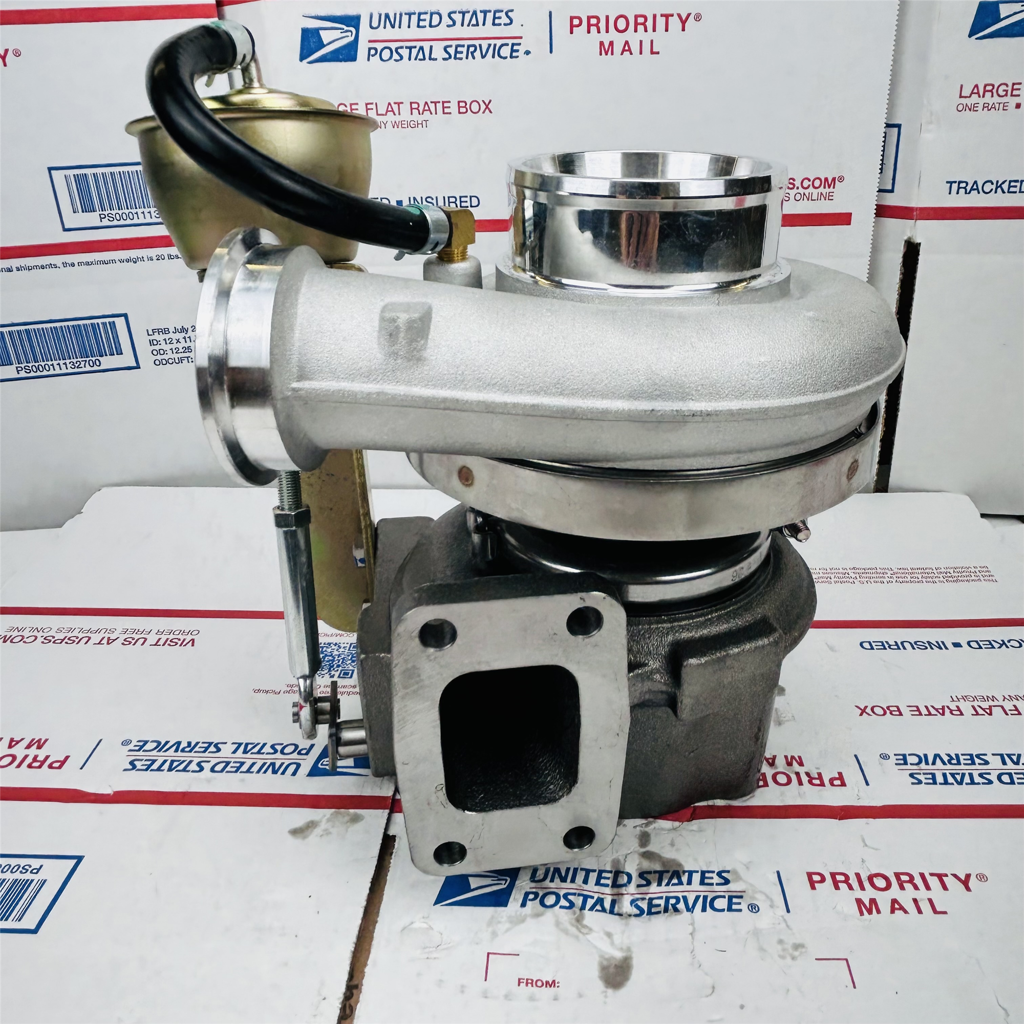 Genuine NEW borgwarner turbo B1G 11589880000 21092586 04299152KZ Turbocharger for Deutz Industrial Engine with TCD2013L04-2V Euro-3 Engine 