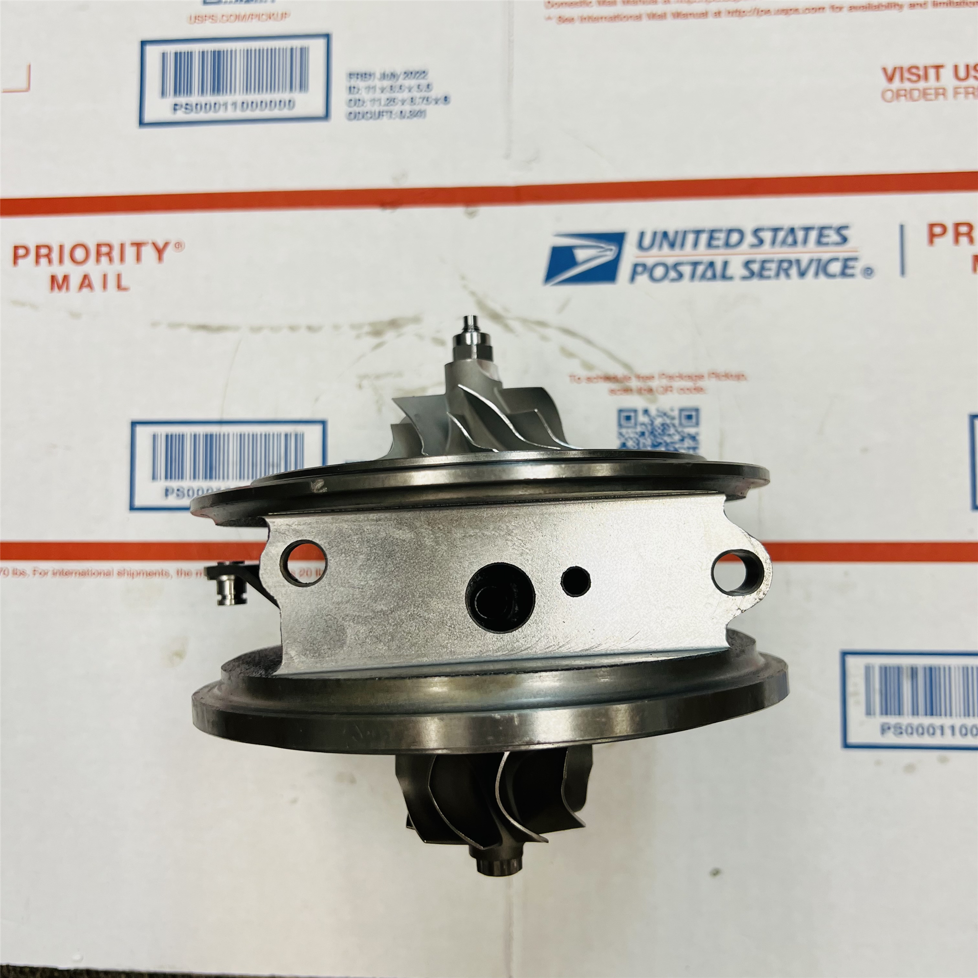 New GTB2056VZK Turbo CHRA 810587-0001 059145874M for Audi A6 VW Touareg 3.0 TDI